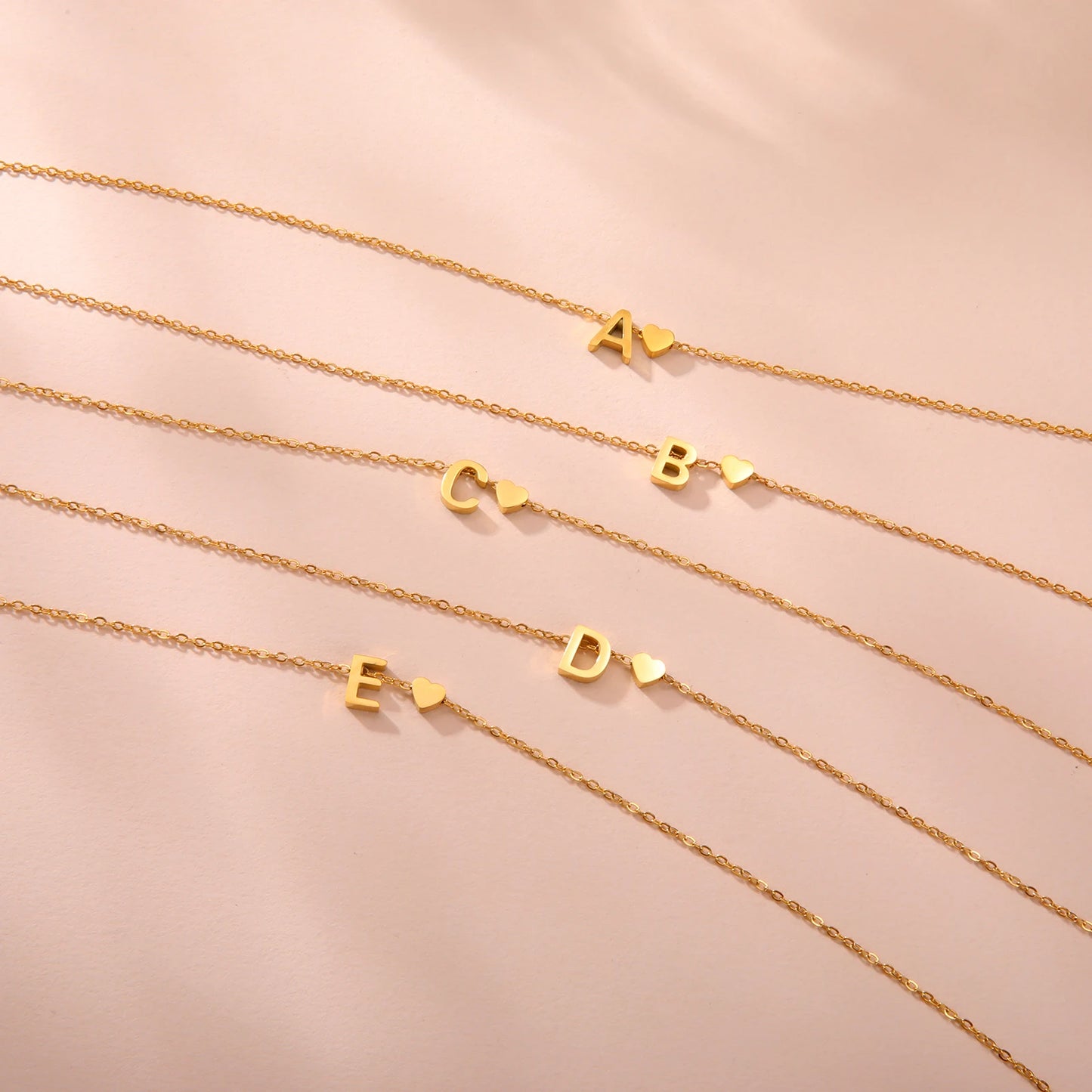 Initial Letter Mini Heart Pendant Necklace for Women Stainless Steel A-Z Alphabet Choker Chain Jewelry Christmas Gift
